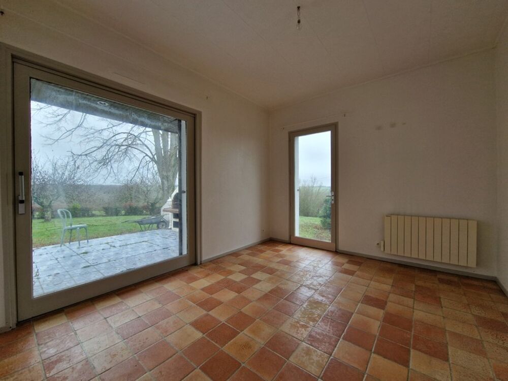 Vente Maison Maison 6 pièces - 4 chambres, 155 m² sur une parcelle de 3 000 m² à Loches (37) Loches