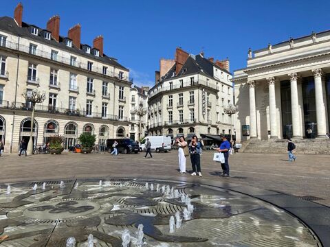   44000 NANTES - BAIL A CEDER QUARTIER GRASLIN, LOCAL  53 m² 