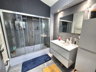  Maison � vendre 7 pi�ces 221 m�