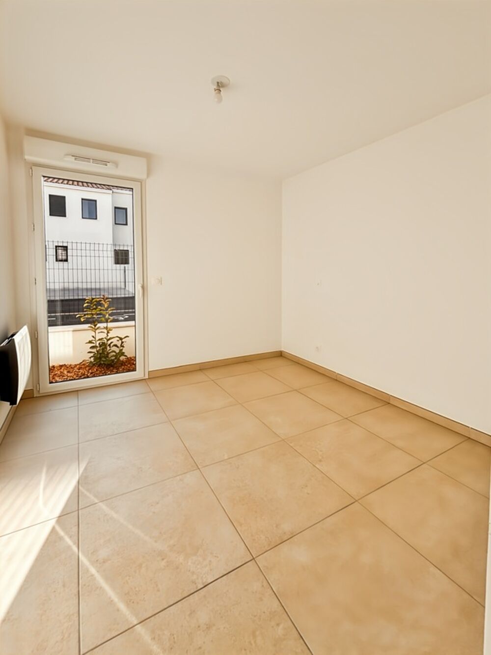 Appartement T3 - Villa Soléa - VIC LA GARDIOLE (34)