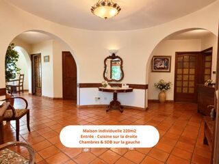  Maison à vendre 6 pièces 220 m²