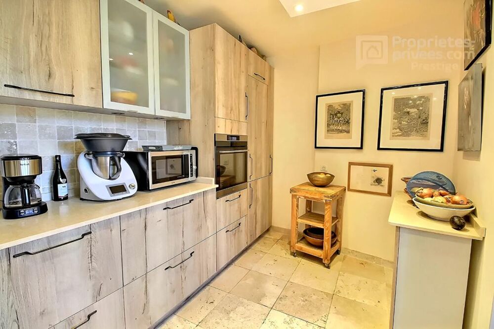  vendre  Appartement Uzs (30700)