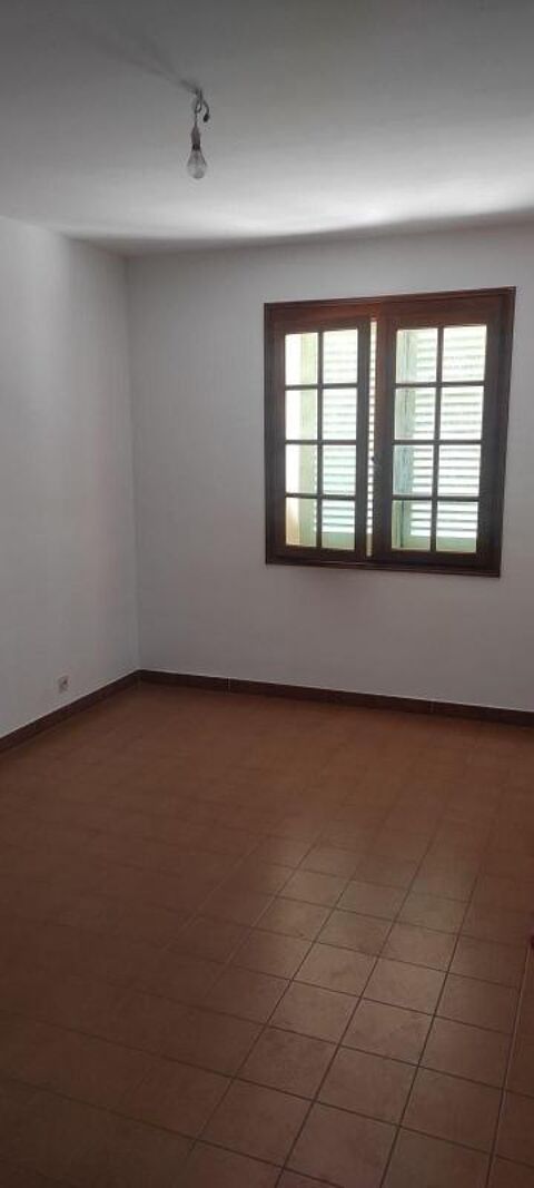  Villa � louer 3 pi�ces 95 m� Cuers