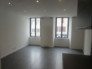  Appartement � louer 4 pi�ces 85 m�