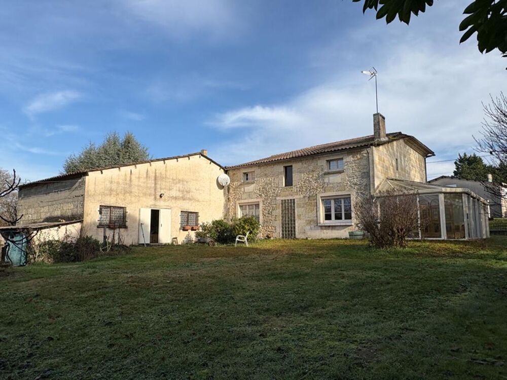 Targon : Charme de la pierre et potentiel 5 pièces 232m2, 4 chambres