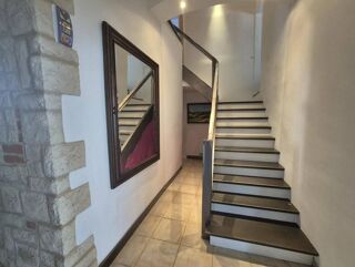  Maison  vendre 7 pices 290 m