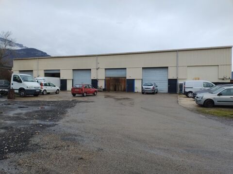 Dpt Is&egrave;re (38), &agrave; louer SAINT VINCENT DE MERCUZE Local industriel 90 m&sup2; 730 38660 Saint vincent de mercuze