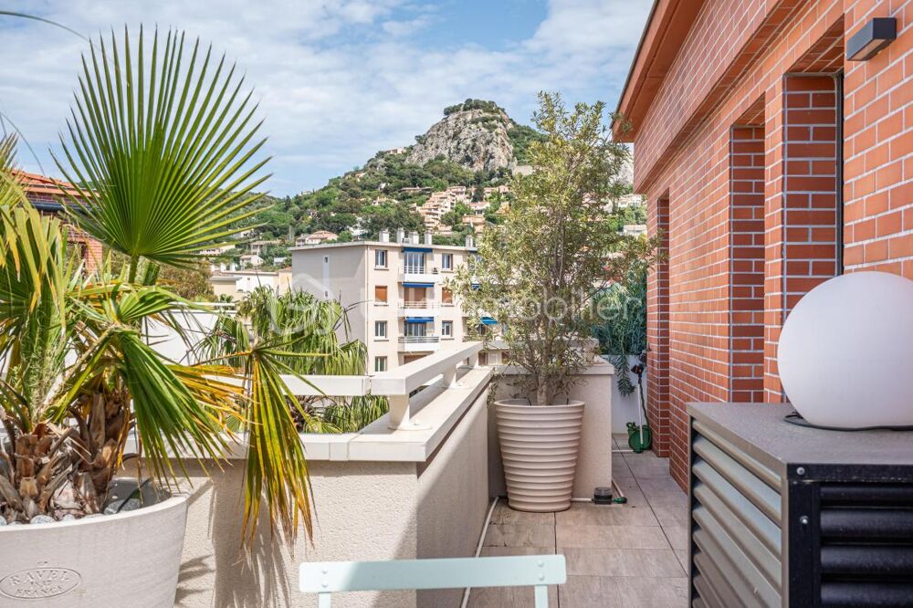 � vendre  Appartement Hy�res (83400)