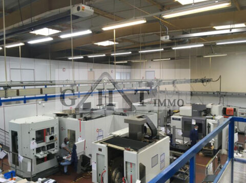   ENTREPOT BUREAUX A VENDRE 2400 M² COUDRAY MONTCEAUX 