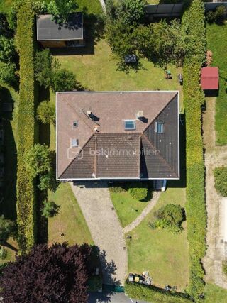  Villa à vendre 7 pièces 228 m²
