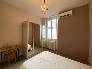  Appartement à louer 1 pièce 30 m²