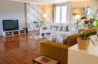  Appartement � vendre 4 pi�ces 332 m�