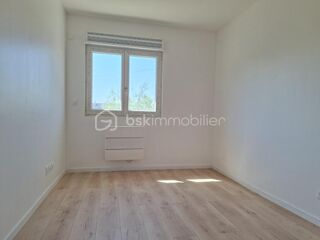  Maison à vendre 10 pièces 180 m²