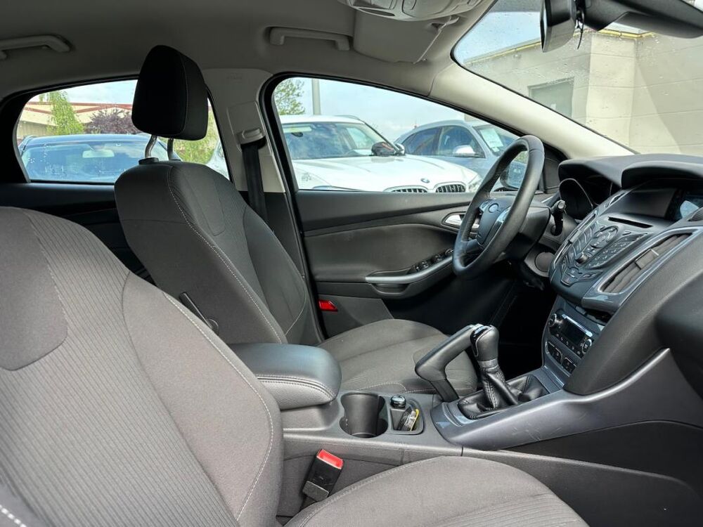 Focus III 1.0 SCTI 100 S&S ECOBOOST TITANIUM BVM5 5P 2013 occasion 78240 Chambourcy