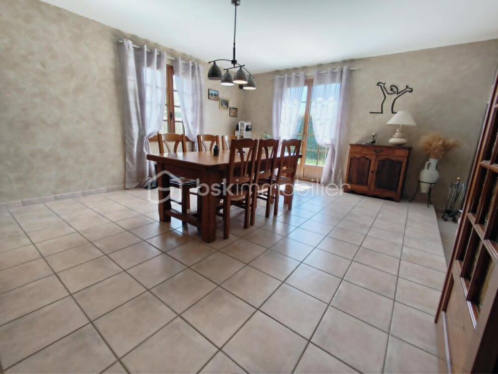 Vente Maison À VENDRE – Charmant pavillon individuel avec grand terrain arboré – Saint-Sauveur-le-Vicomte (50390) Saint sauveur le vicomte