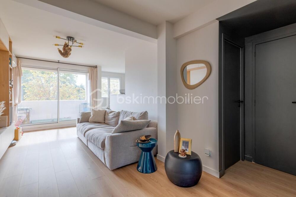 Vente Appartement Appartement T3 de 64m² avec balcon, cave et stationnement Meyzieu