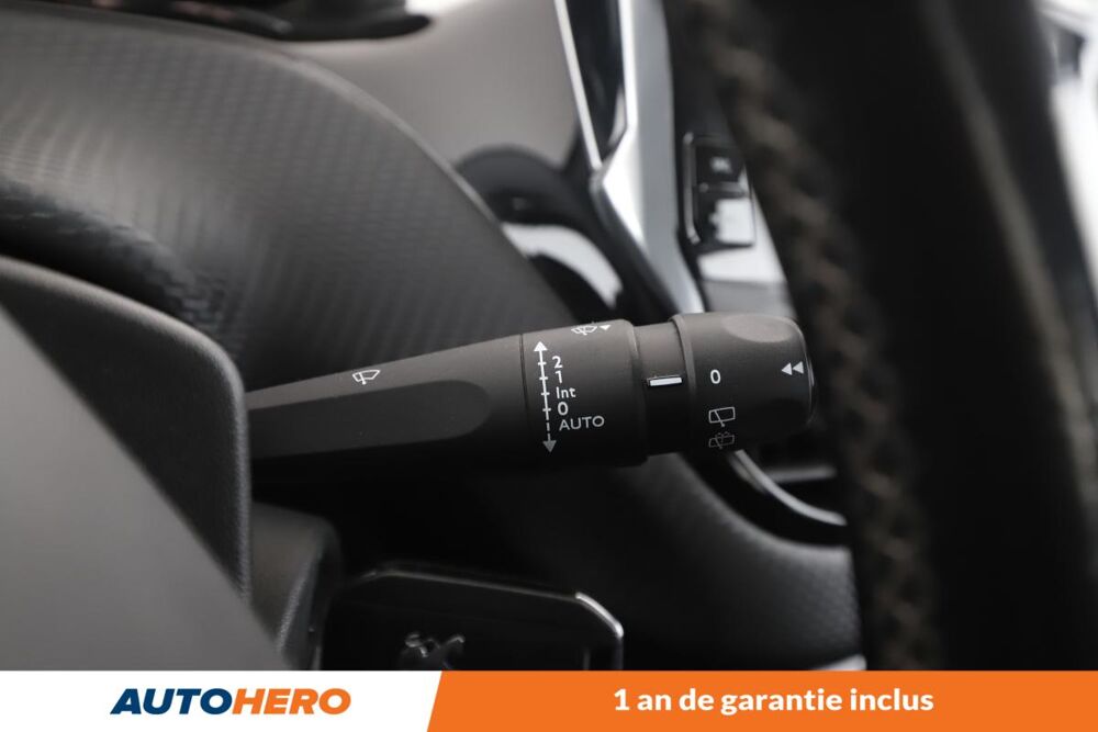208 1.2 PureTech Allure 5P 110 ch 2018 occasion 92130 Issy-les-Moulineaux