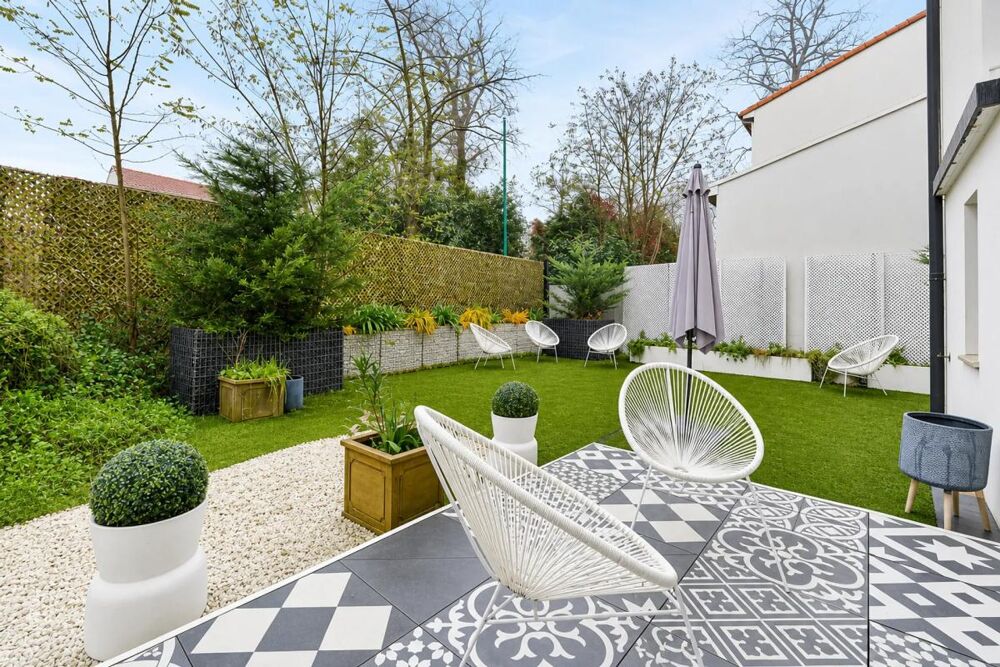 Basse-Goulaine : 450 m²