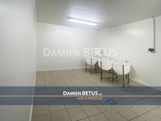  Propri�t�/ch�teau � vendre 14 pi�ces 2655 m�