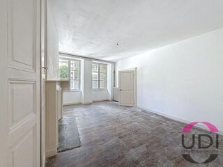 Immeuble  vendre 4 pices 110 m
