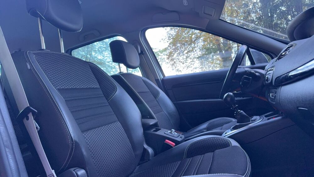 Sc&eacute;nic III 1.6 dCi 130 Energy Bose - Entretien constructeur 2016 occasion 60230 Chambly