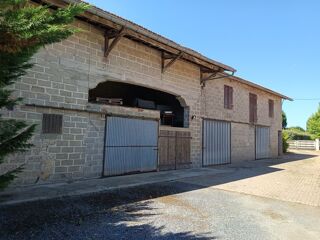  Maison à vendre 12 pièces 296 m²
