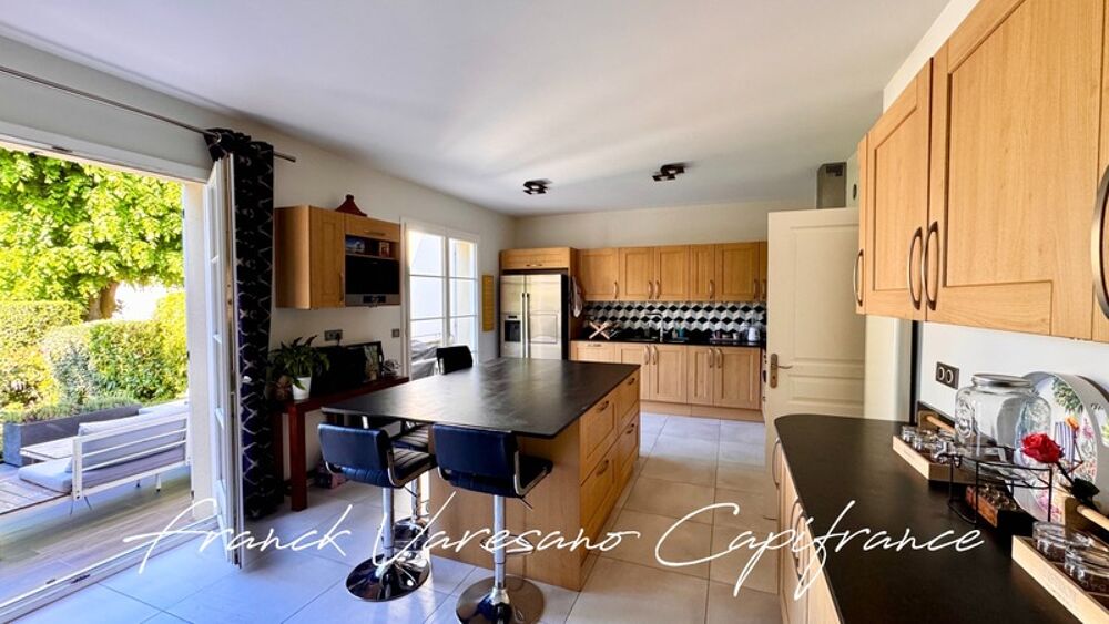Vente Maison NOISY-LE-ROI VILLAGE – Maison Familiale 240 m² • 5 Chambres • Jardin Sud • Sous-Sol Total • Proche Tram 13 Noisy le roi
