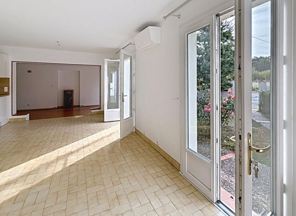 Vente Maison EXCLUSIVITE Maison  de plain pied de 6 pièces 122 m2 Thenac