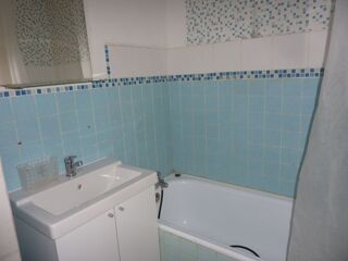  Appartement à louer 1 pièce 28 m²