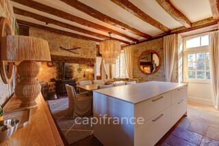  Propriété/château à vendre 15 + pièces 314 m²