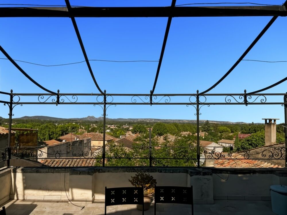 Maison 10 pièces 242 m² · à Mallemort · 242 m² · 429 000 €