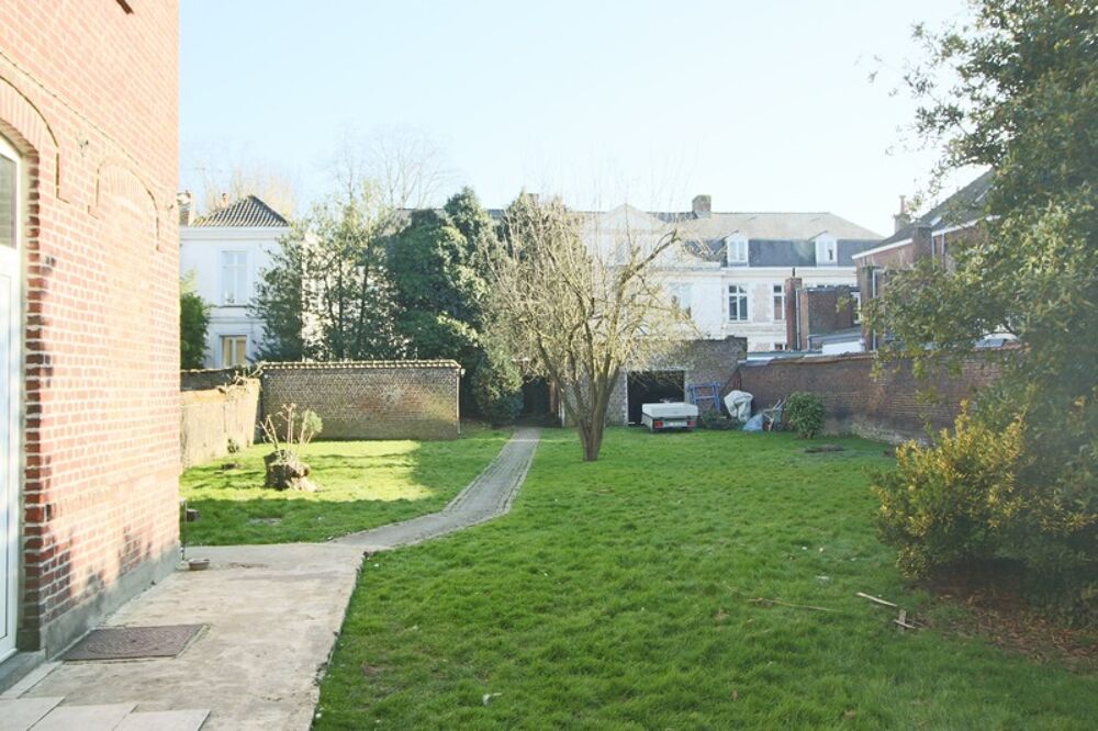 � vendre  Propri�t�/ch�teau Hem (59510)