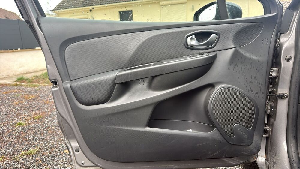 Clio IV 0.9 TCe 90 Limited 2015 occasion 60540 Bornel