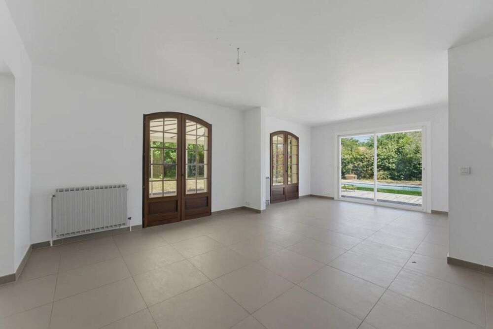 Vente Maison Maison de 6 pièces de 142 m² à Sallebœuf Salleboeuf