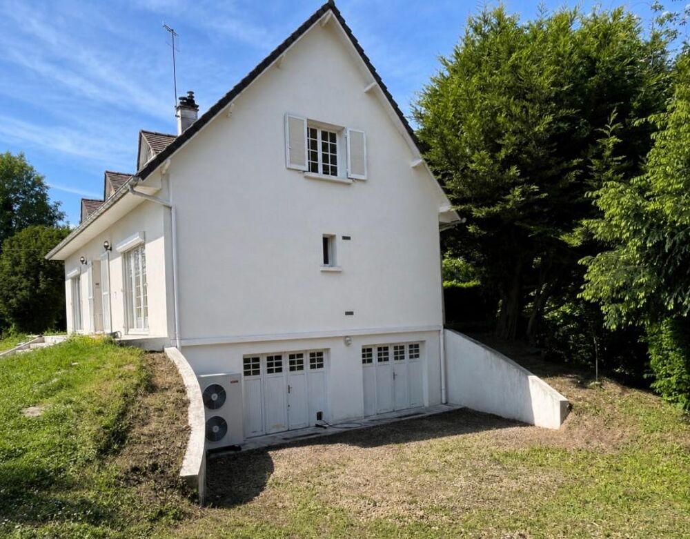 Maison Noyon 4 pièce(s) 135 m2 - Sous-sol - Terrain 790m²