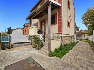  Maison � vendre 9 pi�ces 169 m�