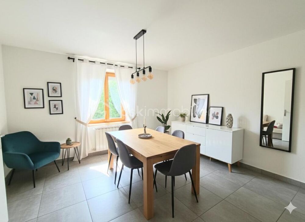 Maison mitoyenne à rénover - Fort potentiel 122M2