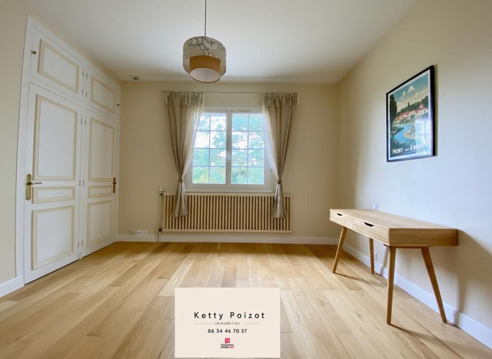 Vente Maison Nort sur Erdre  Maison Familiale 6 pièce(s) 134 m2, vie de plain-pied - sous-sol complet Nort sur erdre