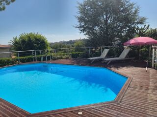  Maison � vendre 8 pi�ces 229 m�