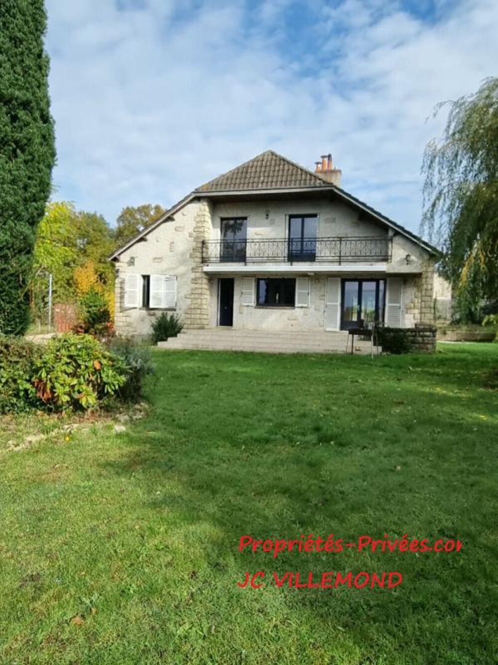 Vente Maison Beau pavillon 5 chambres sur sous sol Les bordes