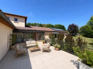  Maison à vendre 8 pièces 258 m²