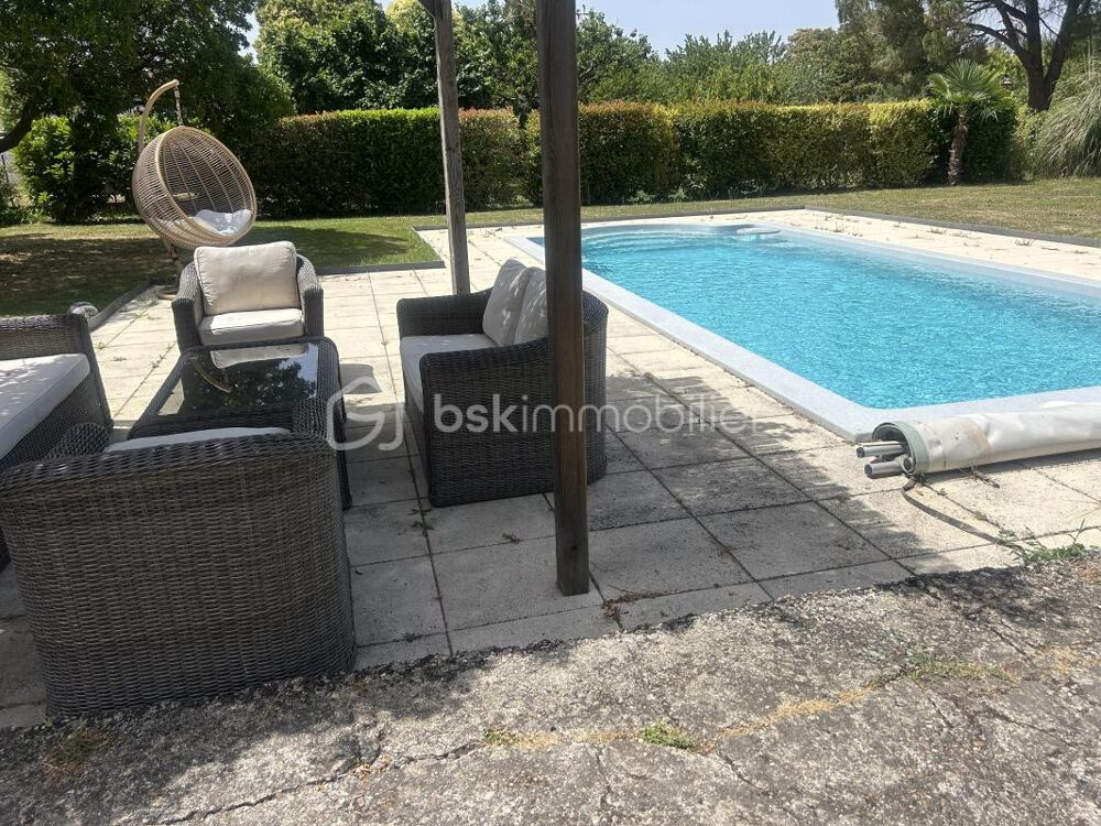 Vente Maison GRANDE MAISON PROCHE CENTRE VILLE - 6 CHAMBRES - PISCINE - TERRAIN - GARAGE Le passage