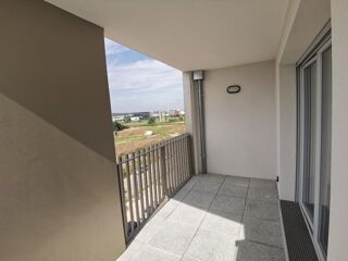  Appartement à louer 3 pièces 63 m²