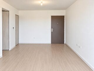 Location Appartement T2 avec balcon et parking à Caen Caen