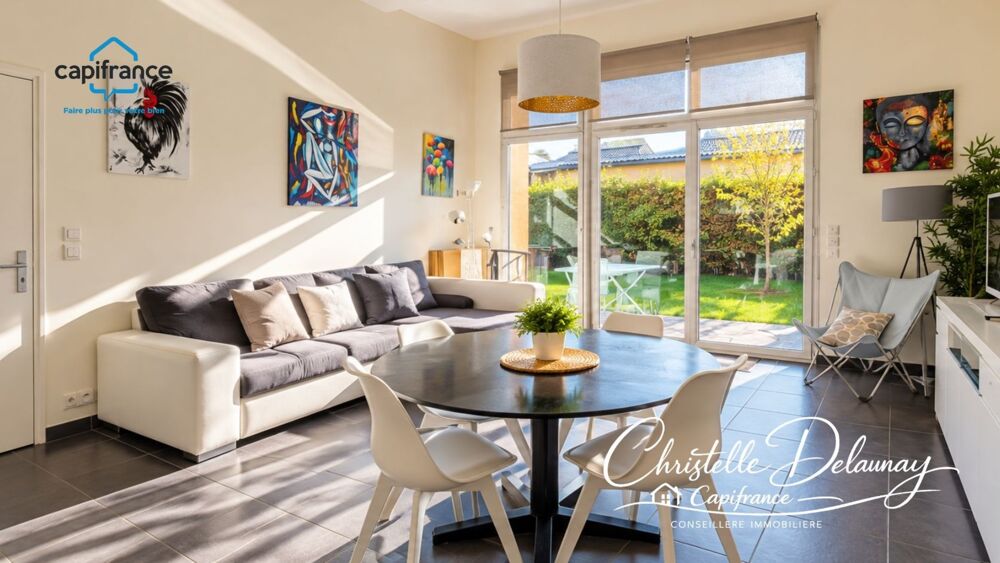 Vente Maison LAVAL  Un plain-pied lumineux, économique et idéalement situé ! Laval
