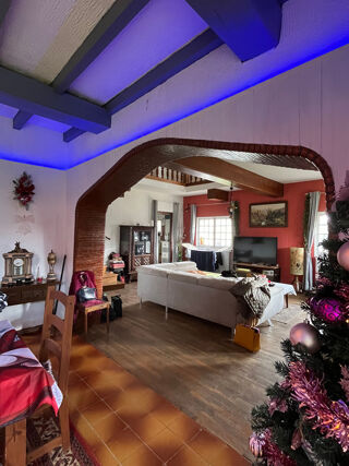  Maison � vendre 9 pi�ces 240 m�