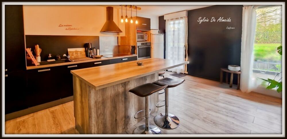 Vente Appartement Appartement à vendre 75 m², rez de jardin, rénové calme sécurisé, 3 pièces MACON (71)terrasse 24m² Macon