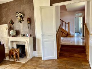  Propri�t�/ch�teau � vendre 11 pi�ces 274 m�