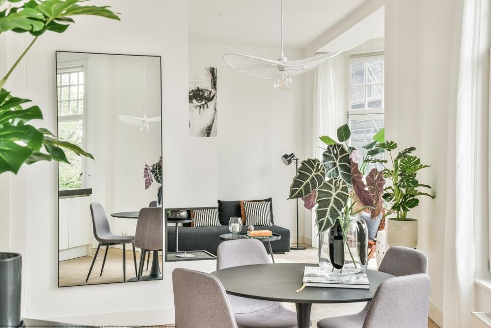 Appartement 2 CHAMBRES lumineux avec balcon, cellier et espace de vie convivial