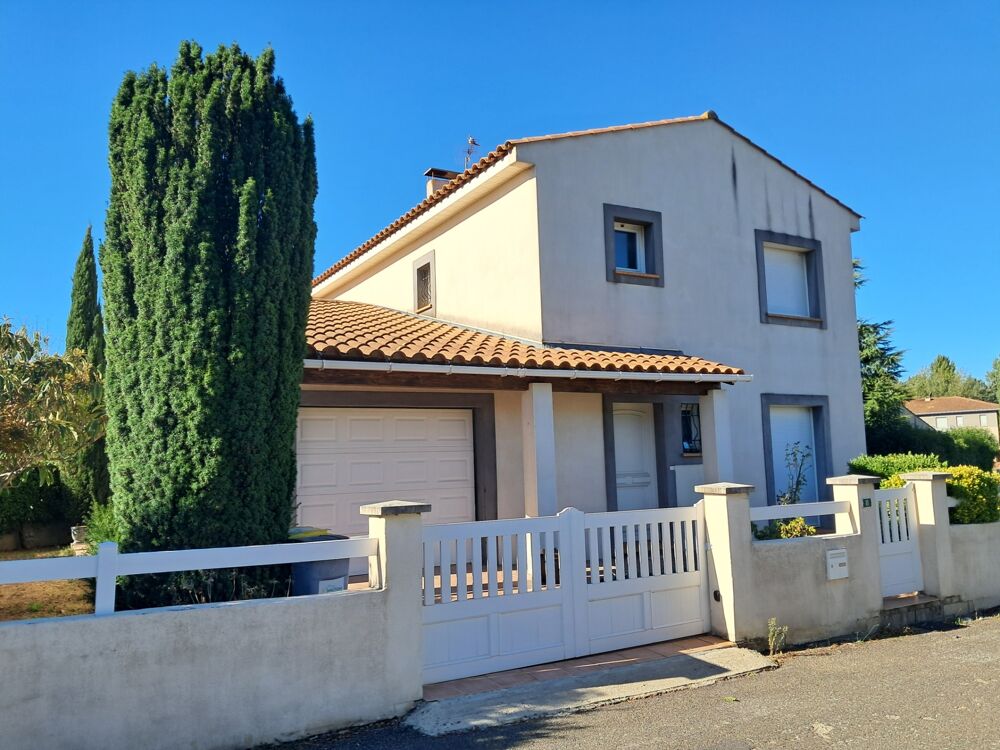 VILLEMOUSTAUSSOU  ÉLÉGANTE MAISON FAMILIALE AVEC JARDIN, TERRASSE ET GARAGE